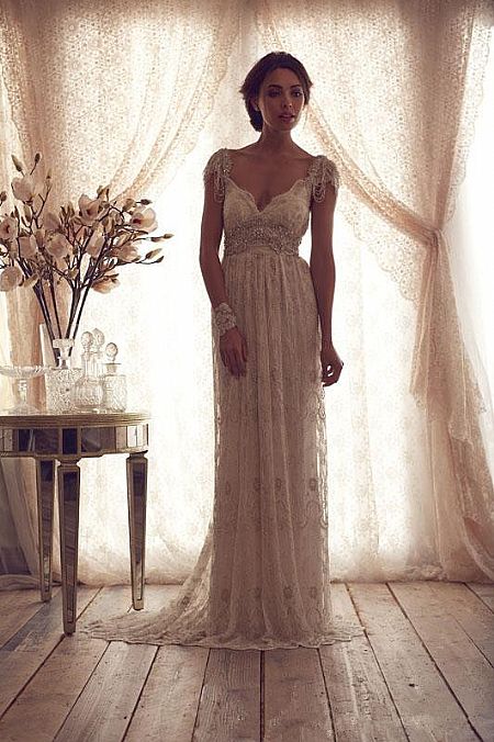 Delicate Lace Up Wedding Dresses with Cap Sleeves